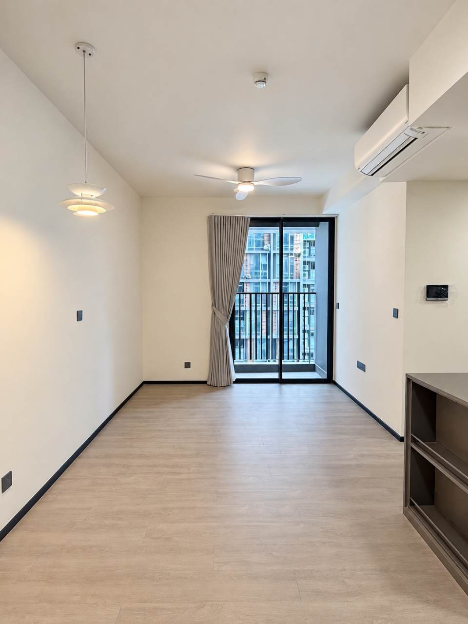 Cho thuê Lumi Hà Nội S1 2PN 62 m², đồ cơ bản, 8,5 triệu/tháng — ảnh 1