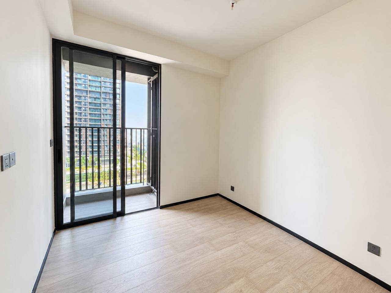 Cho thuê Lumi Hà Nội S6 3PN 101 m², đồ cơ bản, 13 triệu/tháng — ảnh 3